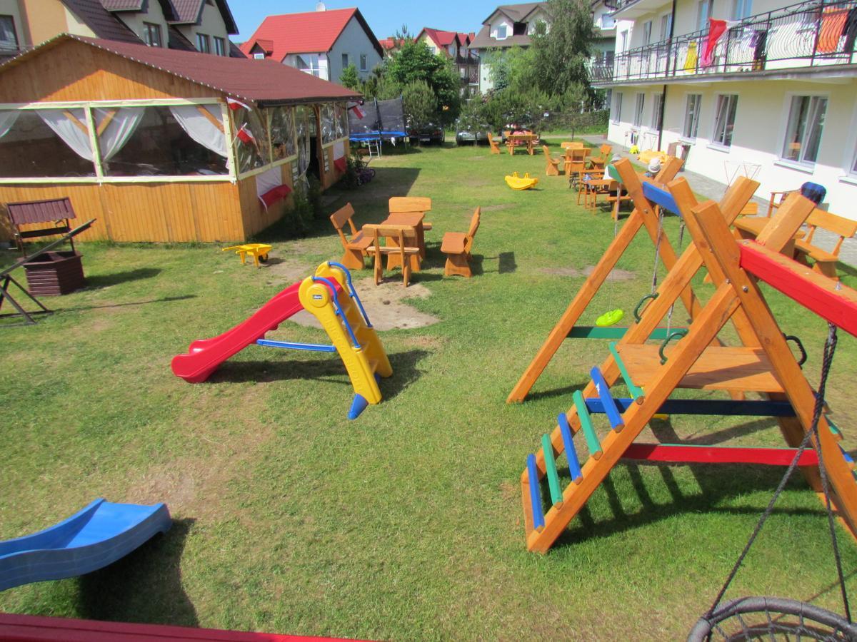 Dworek Karwia Wiosenna 8 Ngoại thất bức ảnh